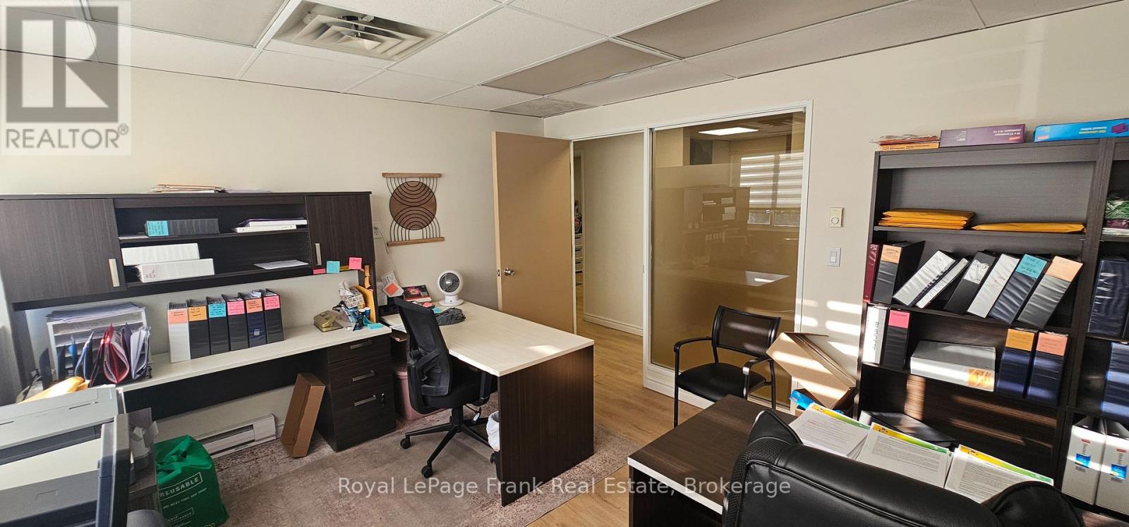 207 - 200 Bond Street W Property Photo 5