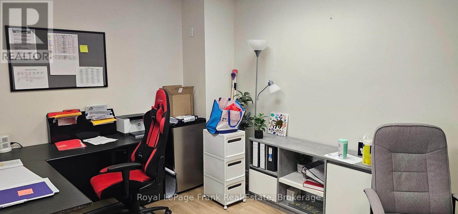 207 - 200 Bond Street W Property Photo 14