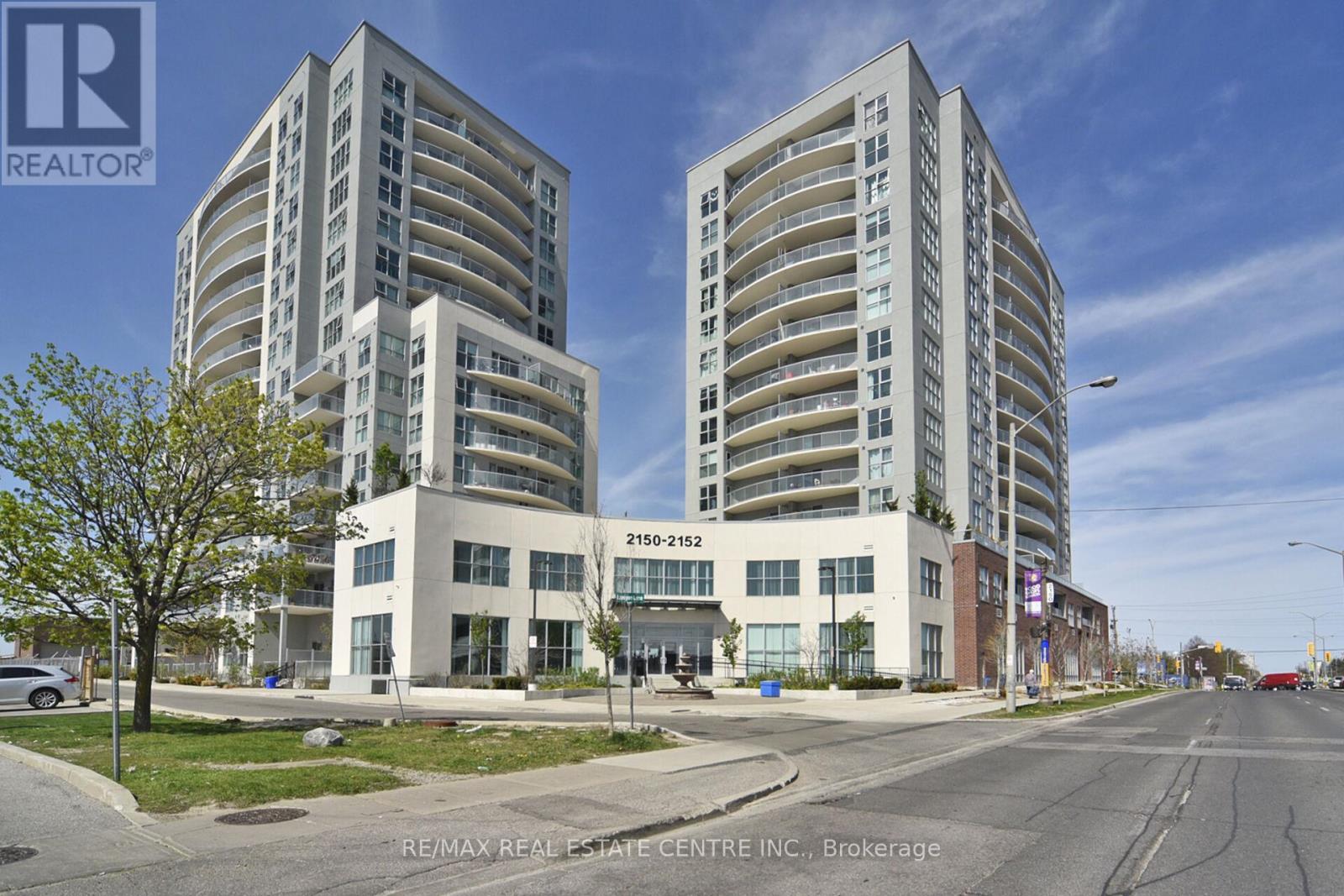 612 - 2150 LAWRENCE AVENUE Property Photo 1
