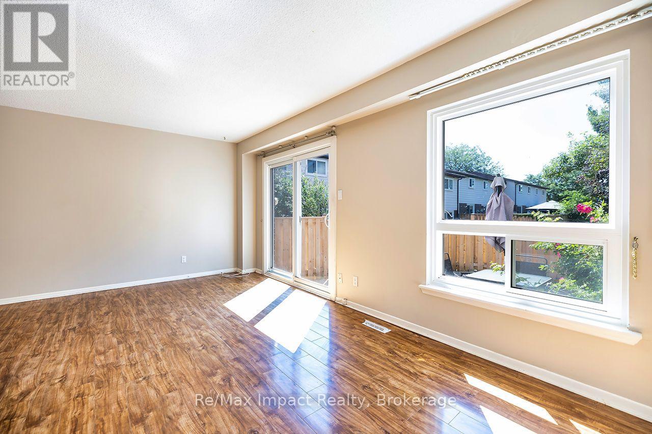 25 Tompkins Lane Property Photo 8