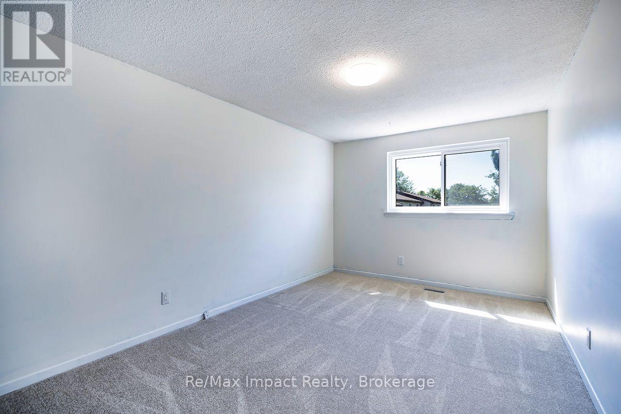 25 Tompkins Lane Property Photo 17