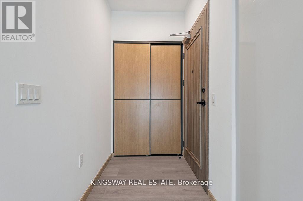 501 - 3429 Sheppard Avenue E Property Photo 8