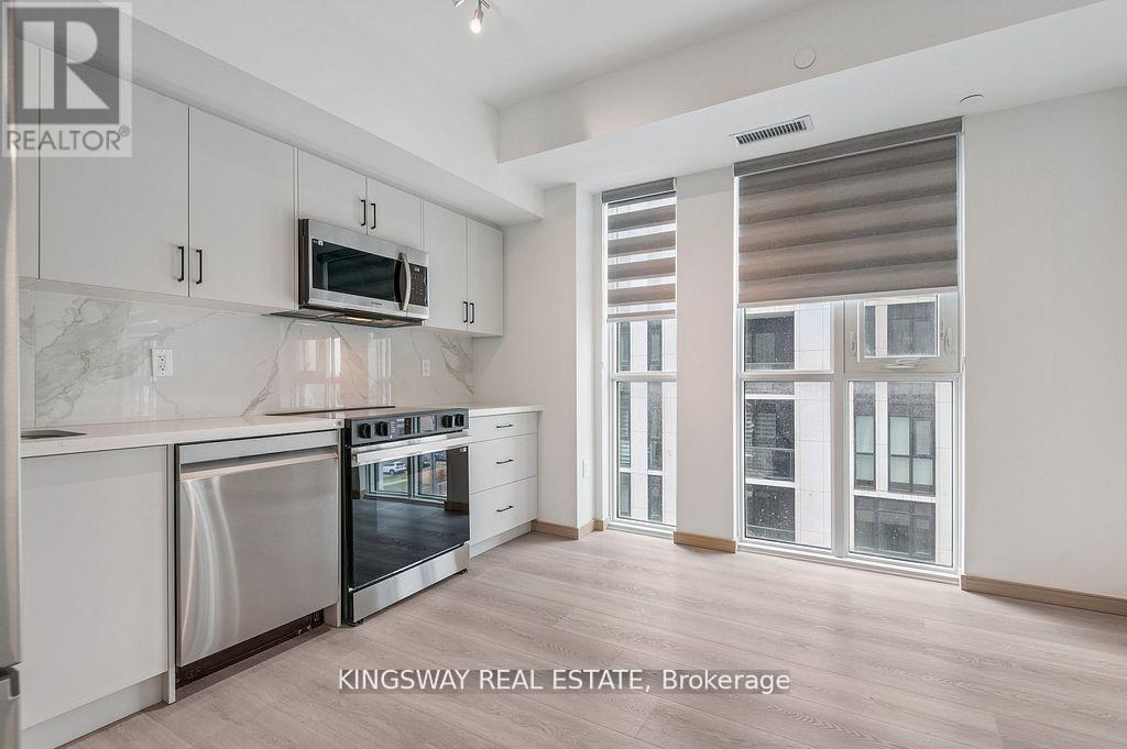 501 - 3429 Sheppard Avenue E Property Photo 9