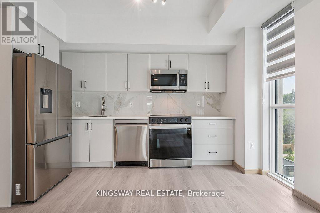 501 - 3429 Sheppard Avenue E Property Photo 12