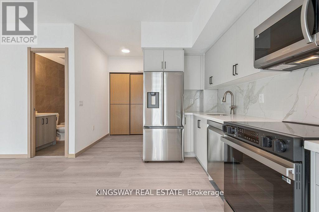 501 - 3429 Sheppard Avenue E Property Photo 13