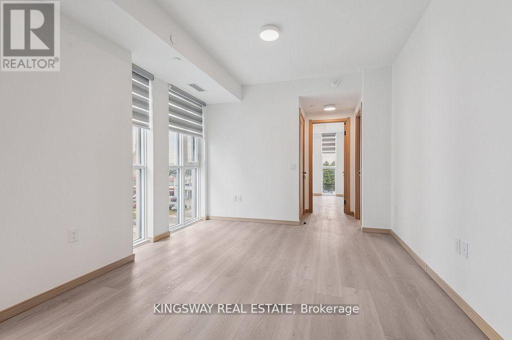 501 - 3429 Sheppard Avenue E Property Photo 17