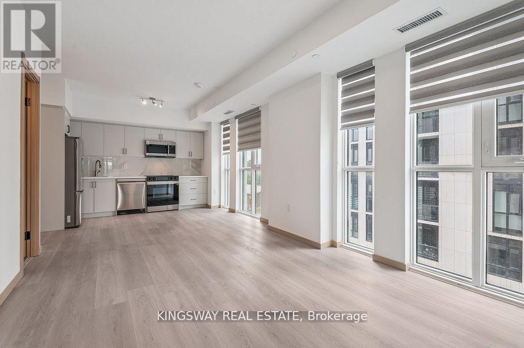 501 - 3429 Sheppard Avenue E Property Photo 18