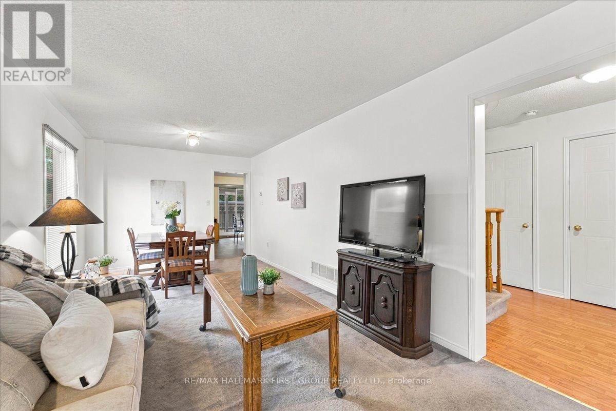 989 Deer Valley Drive Property Photo 8