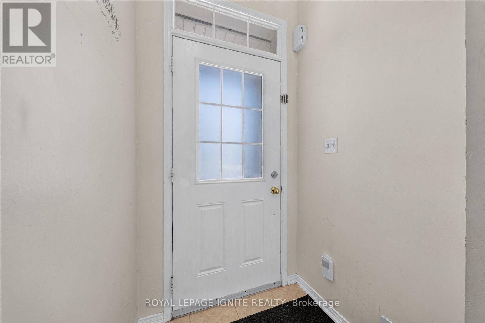 72 Oakins Lane Property Photo 5