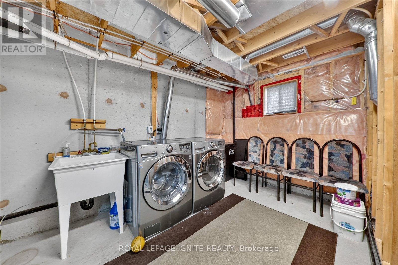 72 Oakins Lane Property Photo 28