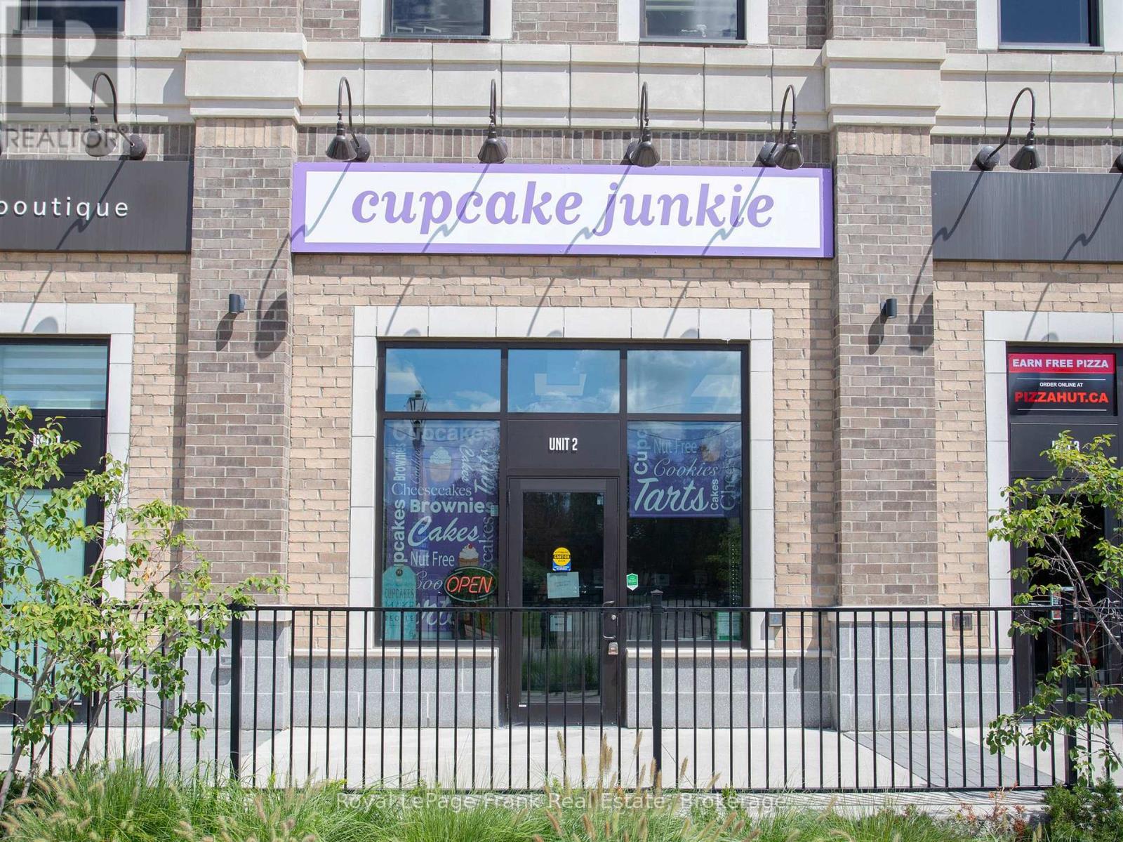 2 CAMPBELL STREET