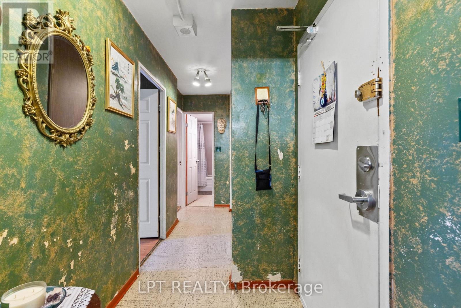 2811 - 5 Massey Square Property Photo 6