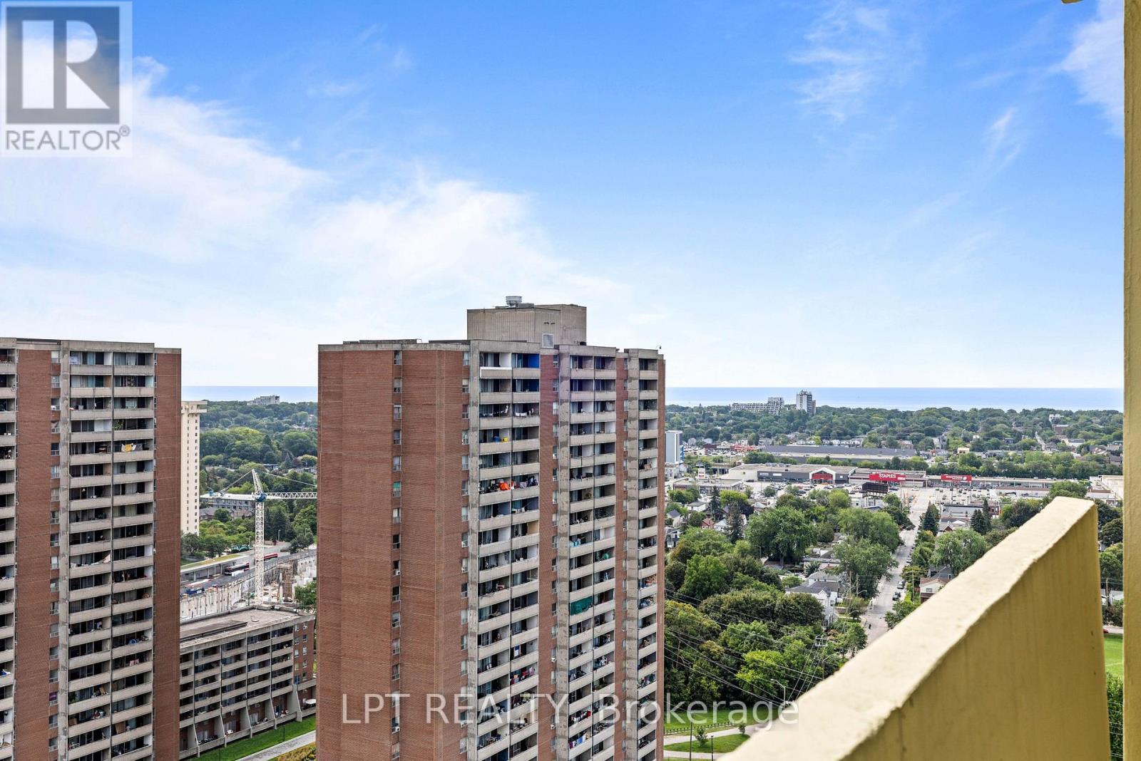 2811 - 5 Massey Square Property Photo 16