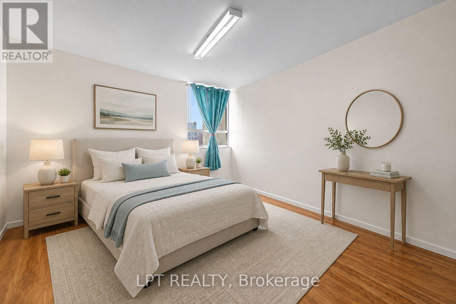 2811 - 5 Massey Square Property Photo 21