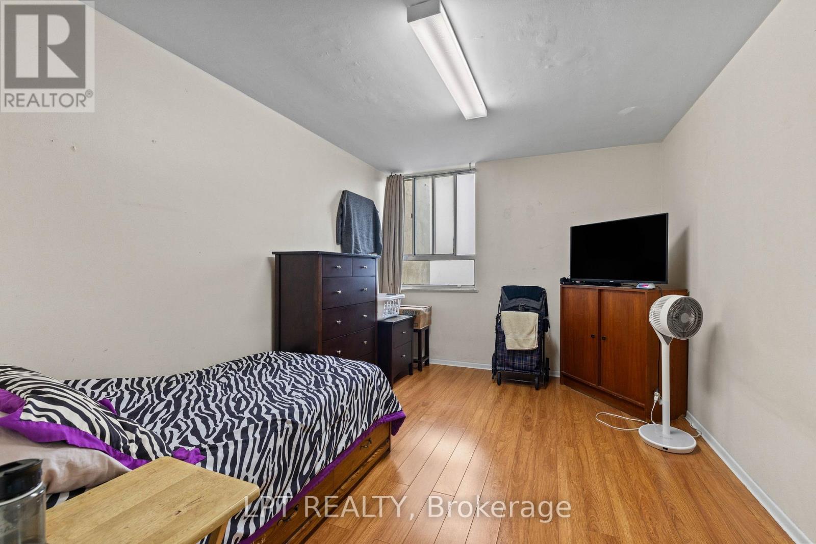 2811 - 5 Massey Square Property Photo 26