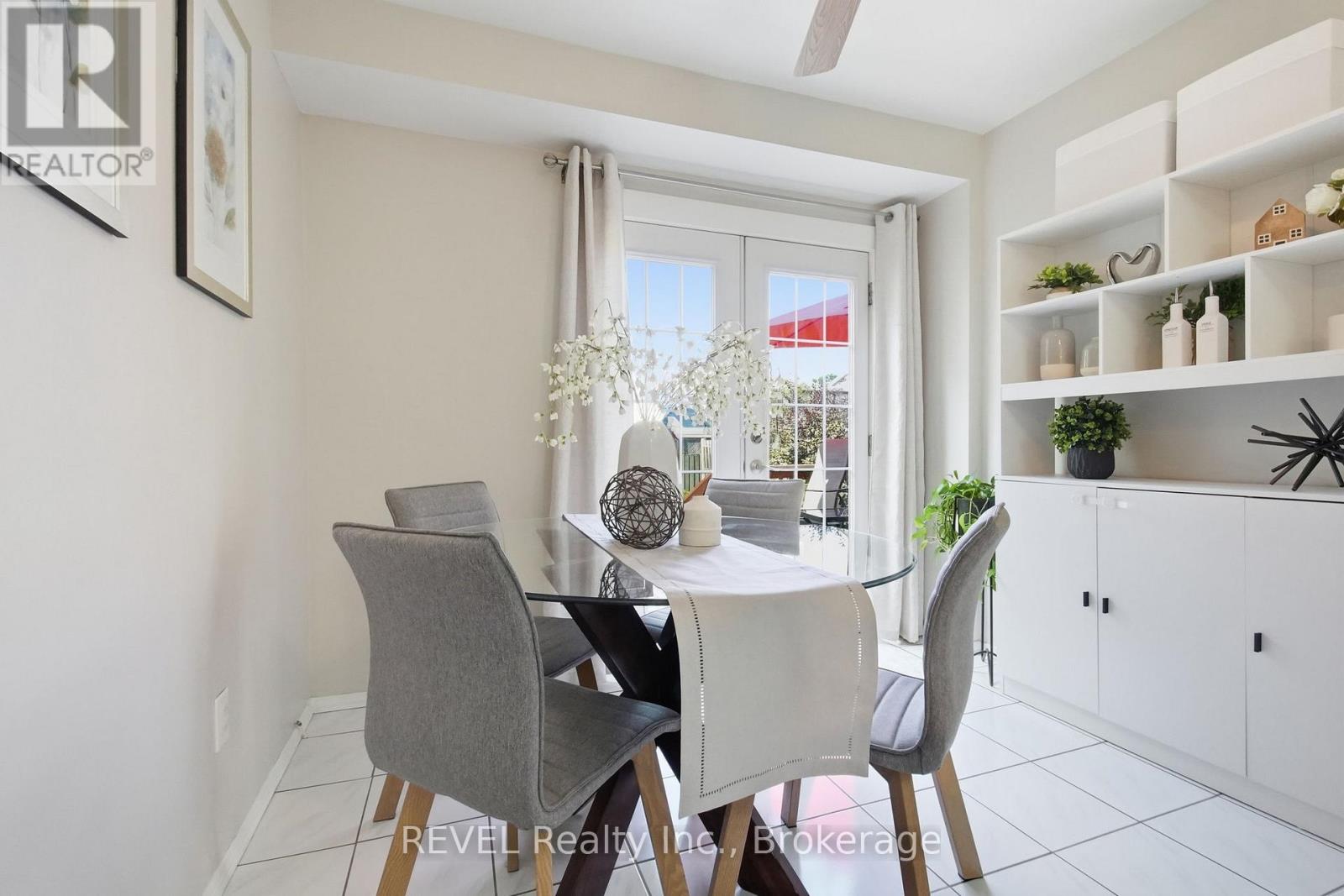 1298 Pinehurst Avenue Property Photo 13
