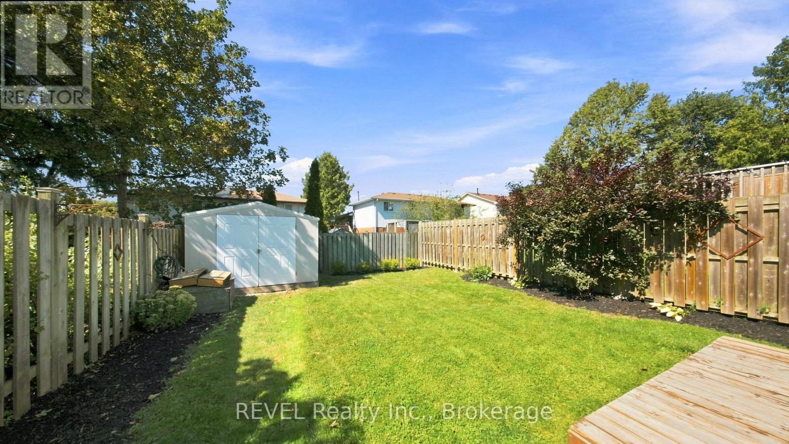 1298 Pinehurst Avenue Property Photo 23
