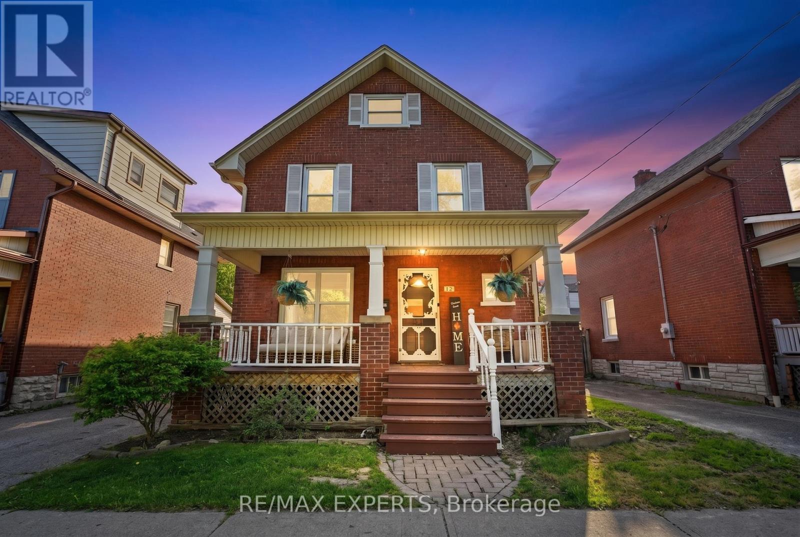 18 ROWE STREET Property Photo 1