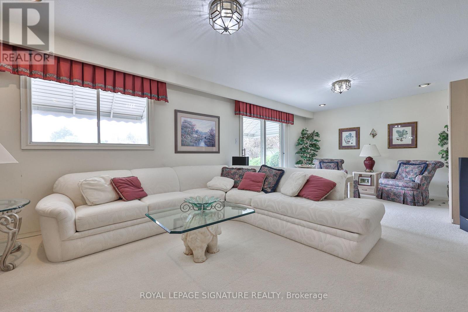 14 Logstone Crescent Property Photo 18