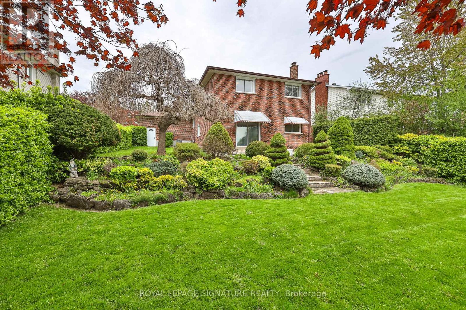 14 Logstone Crescent Property Photo 42