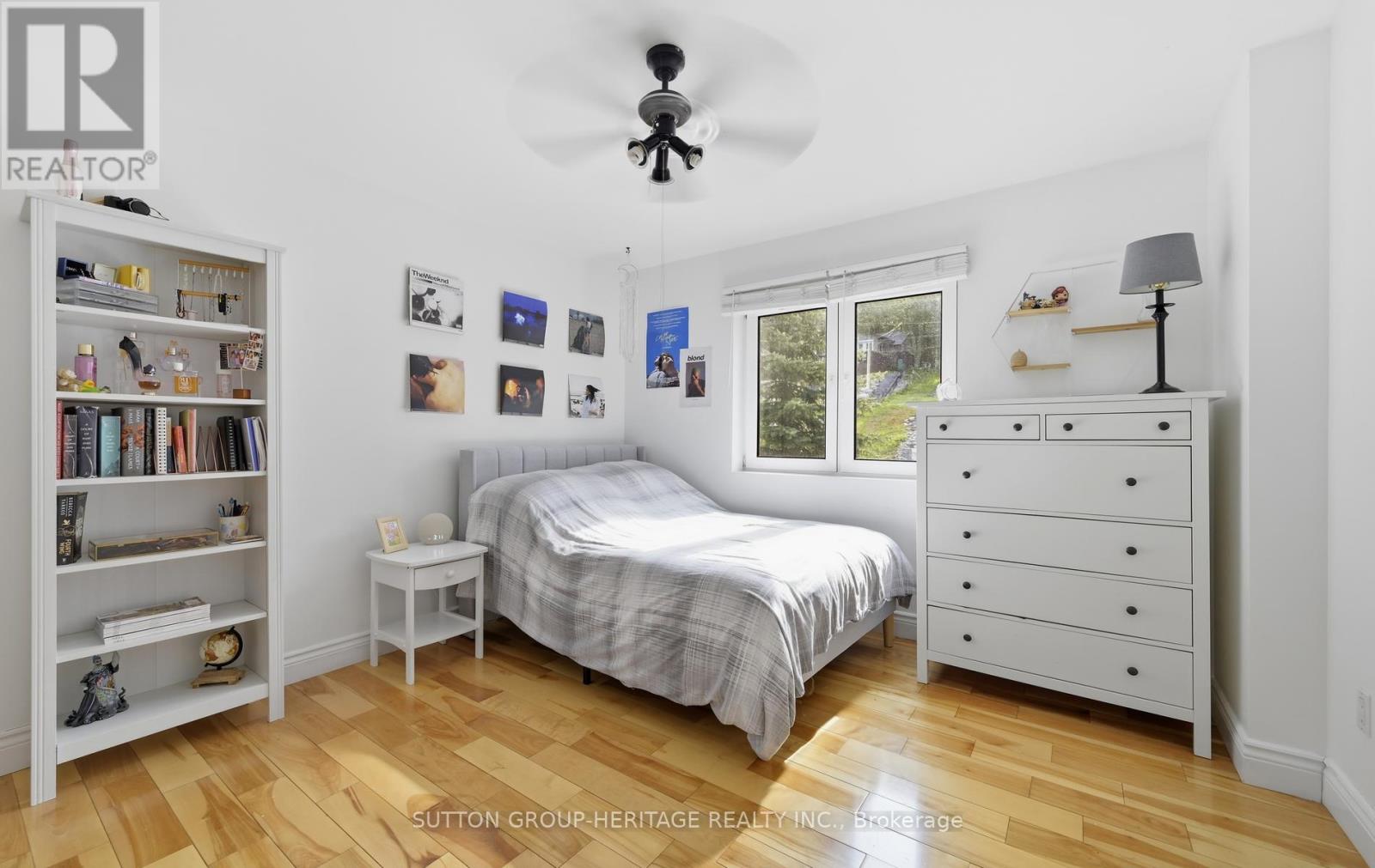 62 Lakeside Beach Road Property Photo 18