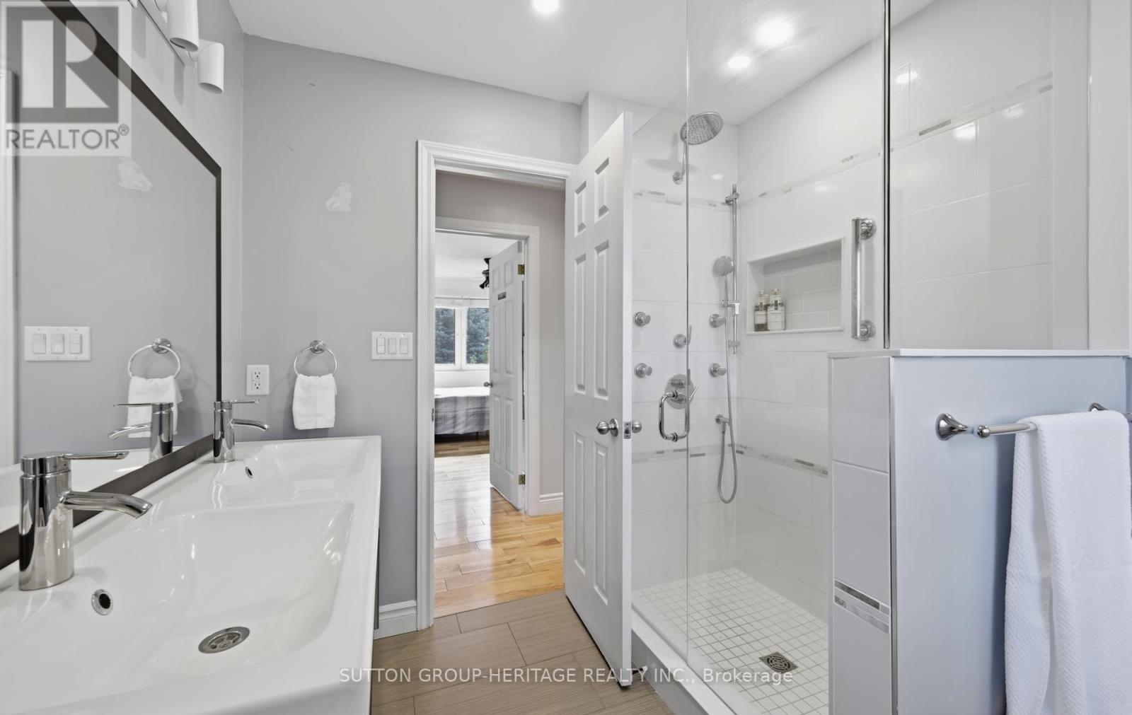 62 Lakeside Beach Road Property Photo 22