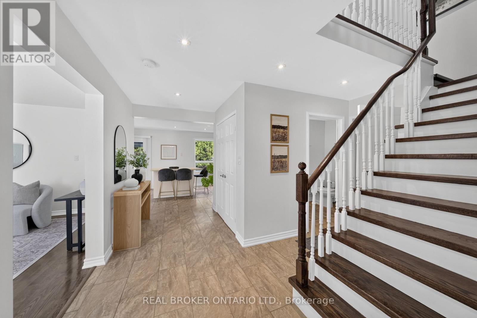 63 Eric Clarke Drive Property Photo 5