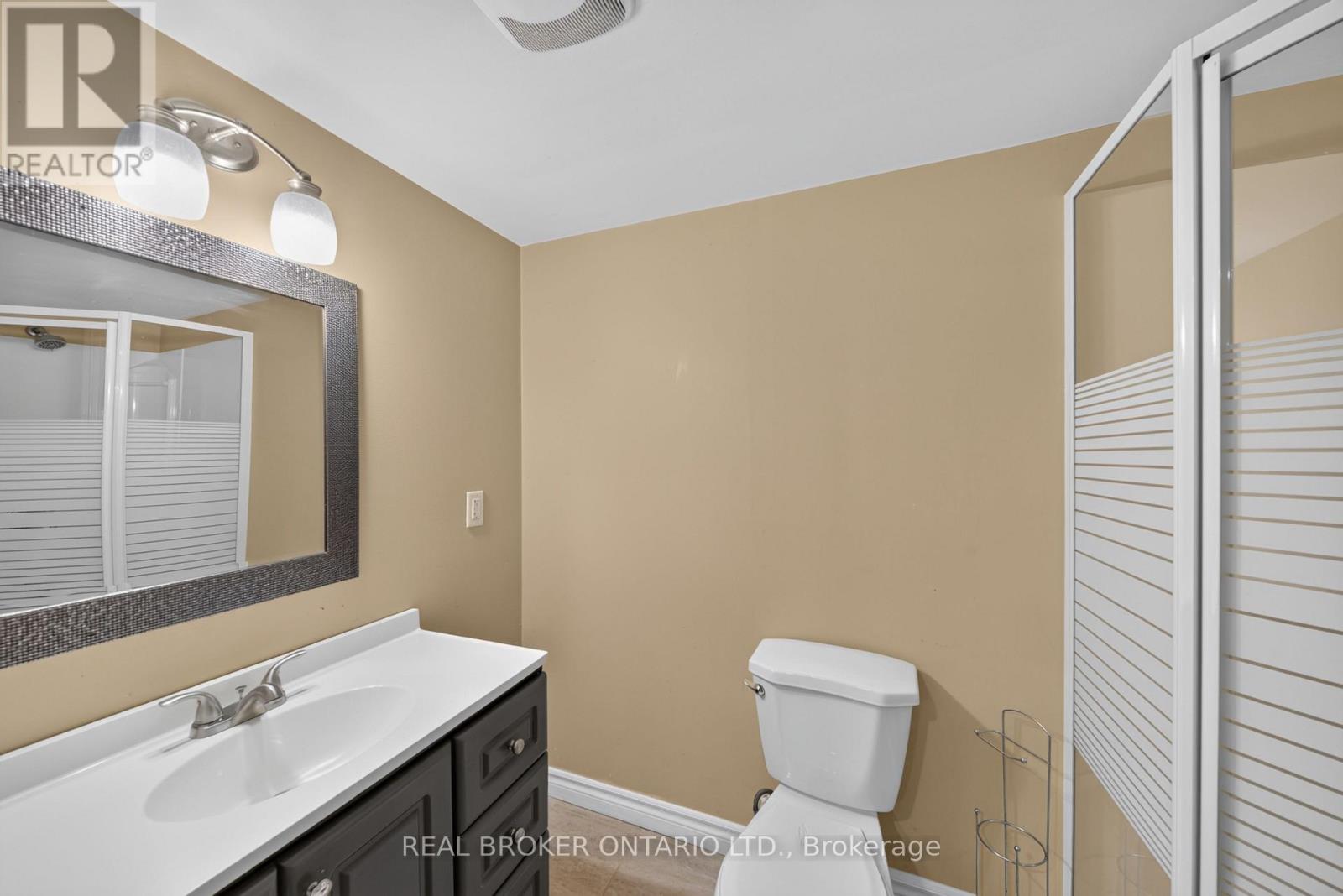 63 Eric Clarke Drive Property Photo 29