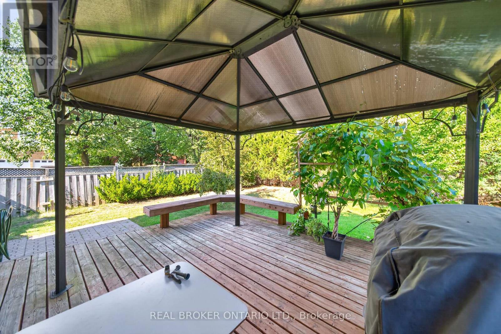 63 Eric Clarke Drive Property Photo 36