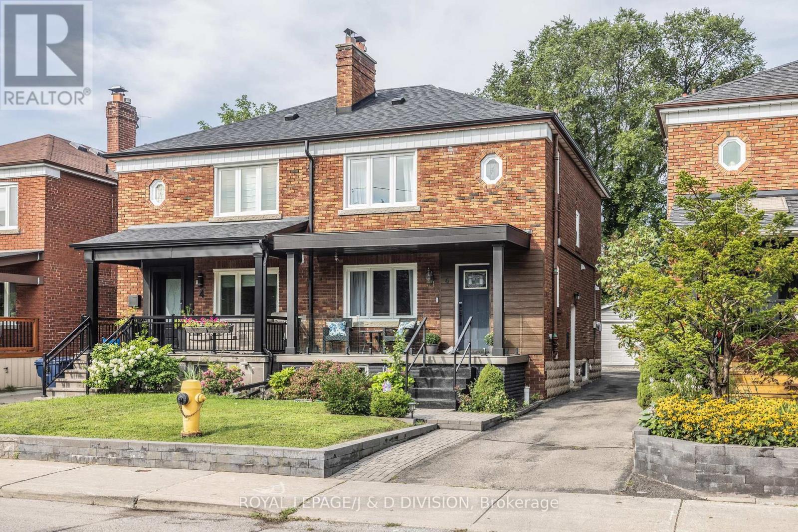 6 Lankin Boulevard Property Photo 1