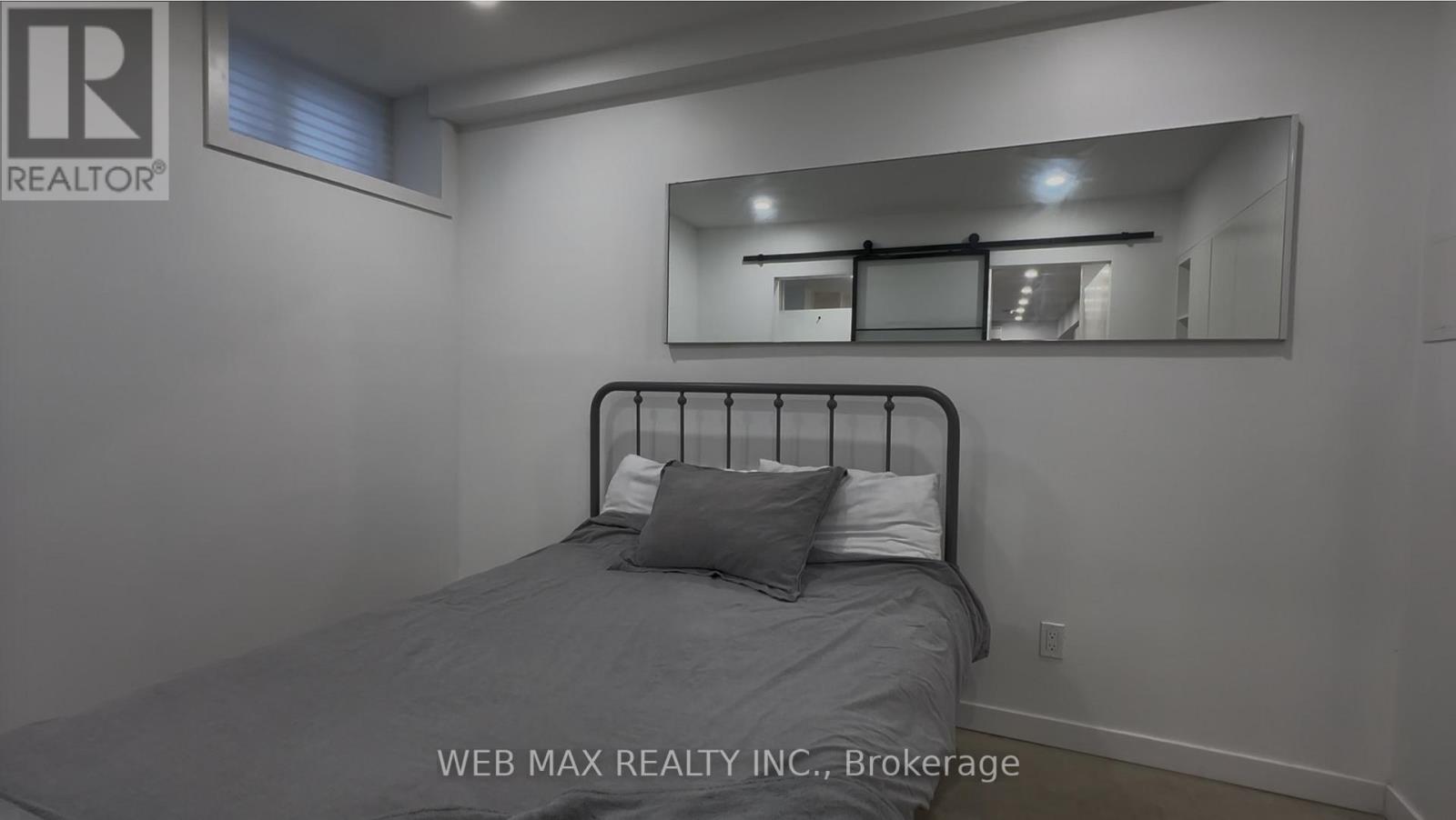 2 - 173 Milverton Boulevard Property Photo 7