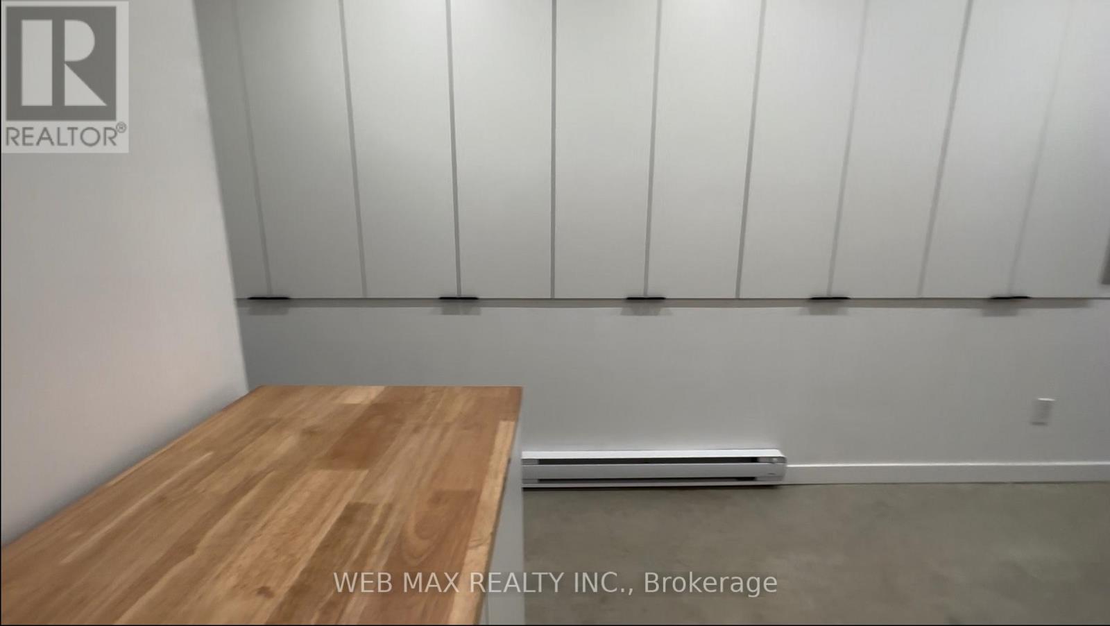 2 - 173 Milverton Boulevard Property Photo 13