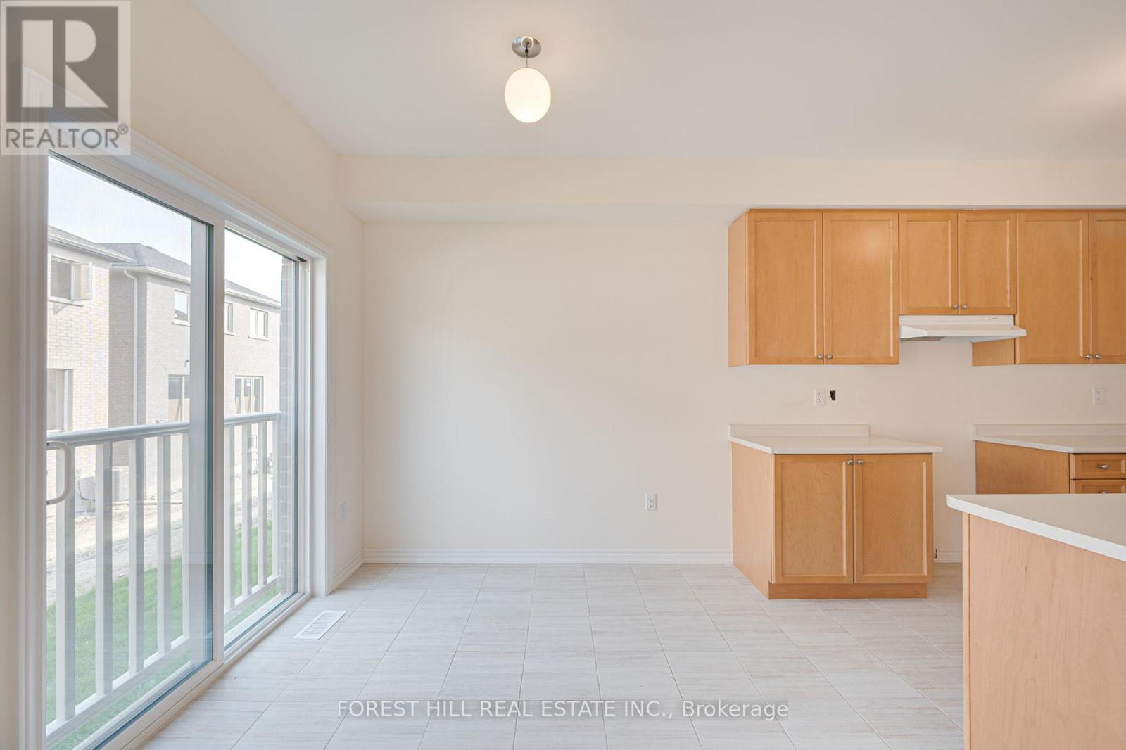 2429 Angora Street Property Photo 8