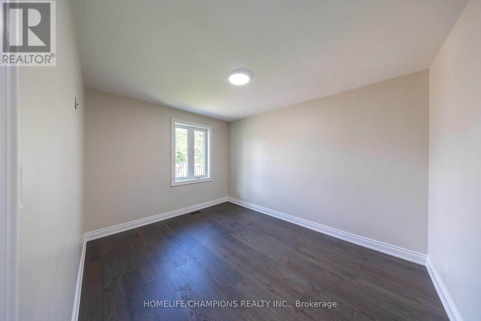 1083 Birchmount Road Property Photo 12