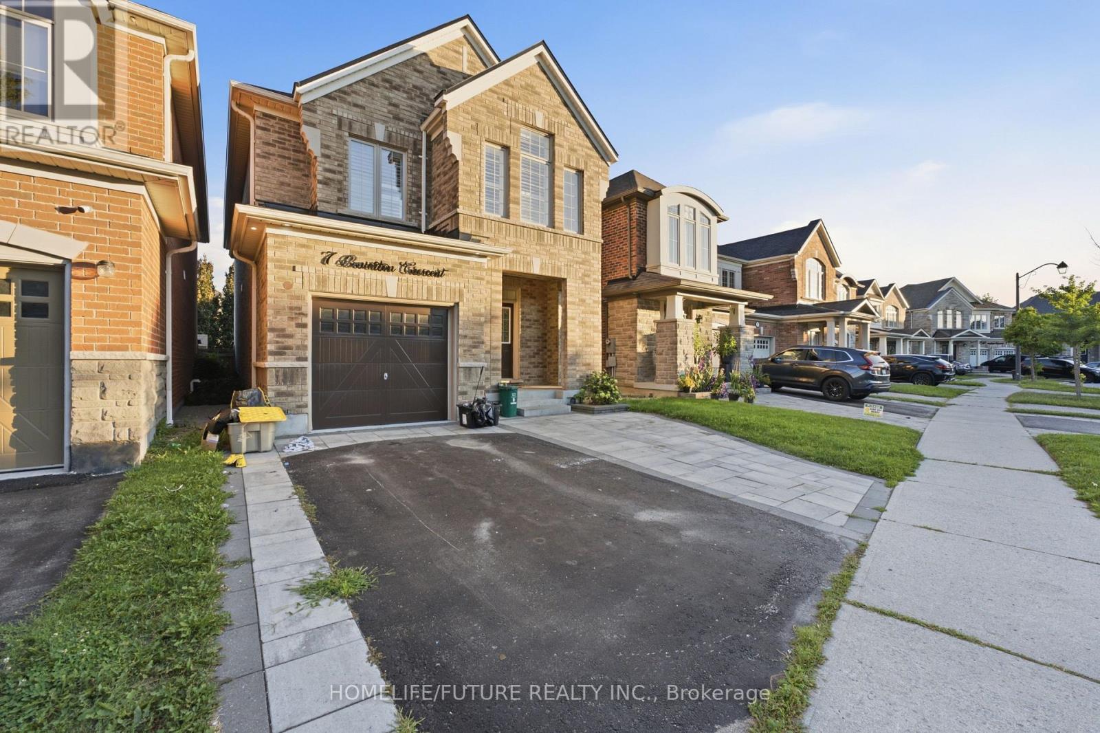 7 BEVERTON CRESCENT Property Photo 1