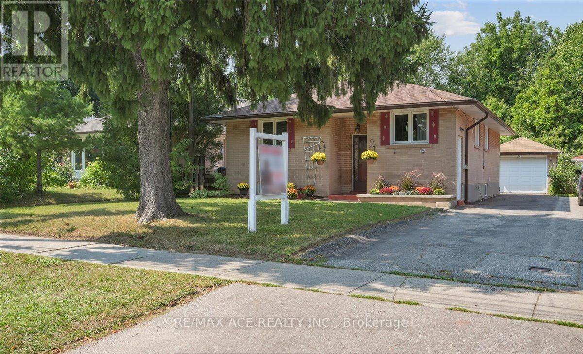 Main - 26 Oakridge Drive Property Photo 1