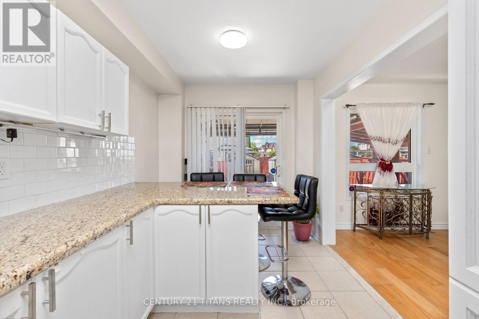 69 Rampart Crescent Property Photo 17