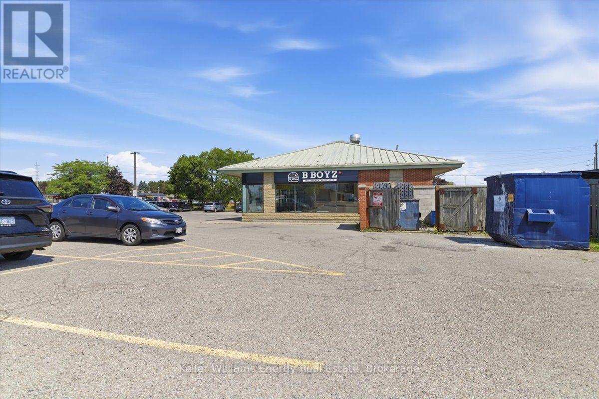 B1 - 1540 DUNDAS STREET E Property Photo 1