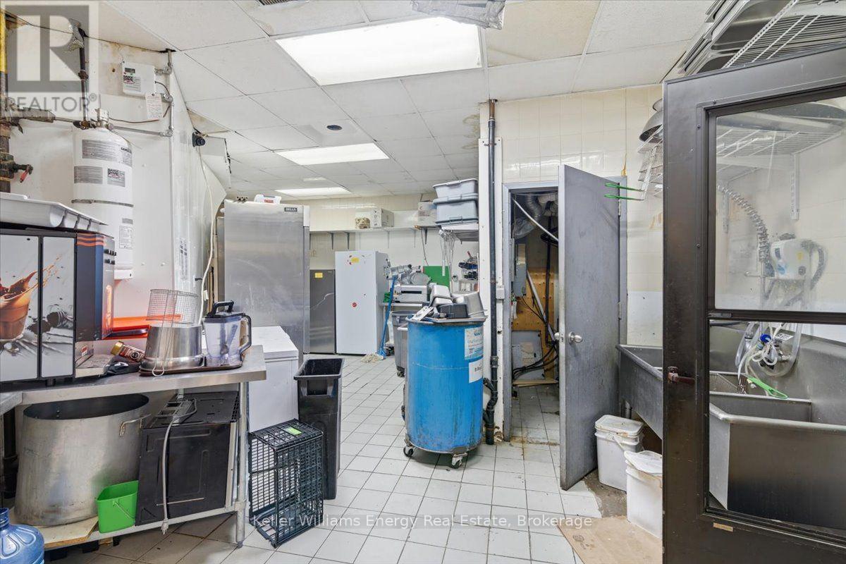 B1 - 1540 Dundas Street E Property Photo 12