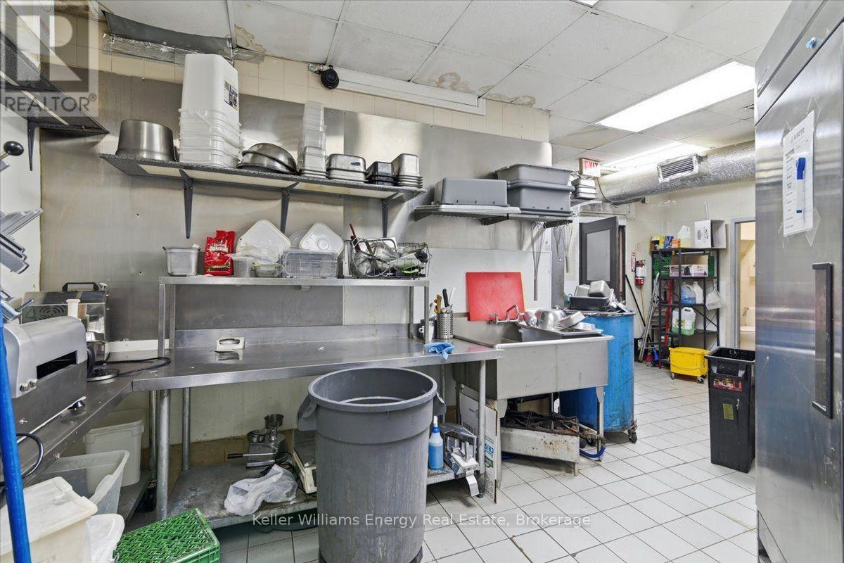 B1 - 1540 Dundas Street E Property Photo 14
