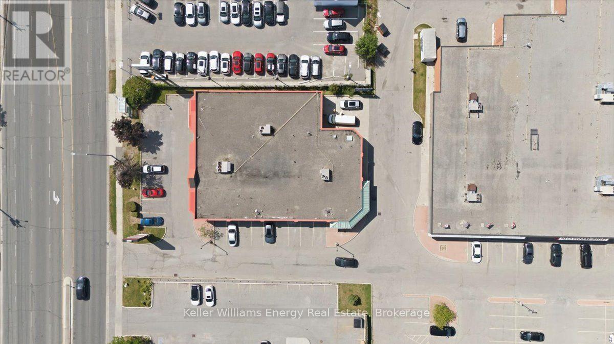 D3 - 1540 Dundas Street E Property Photo 22
