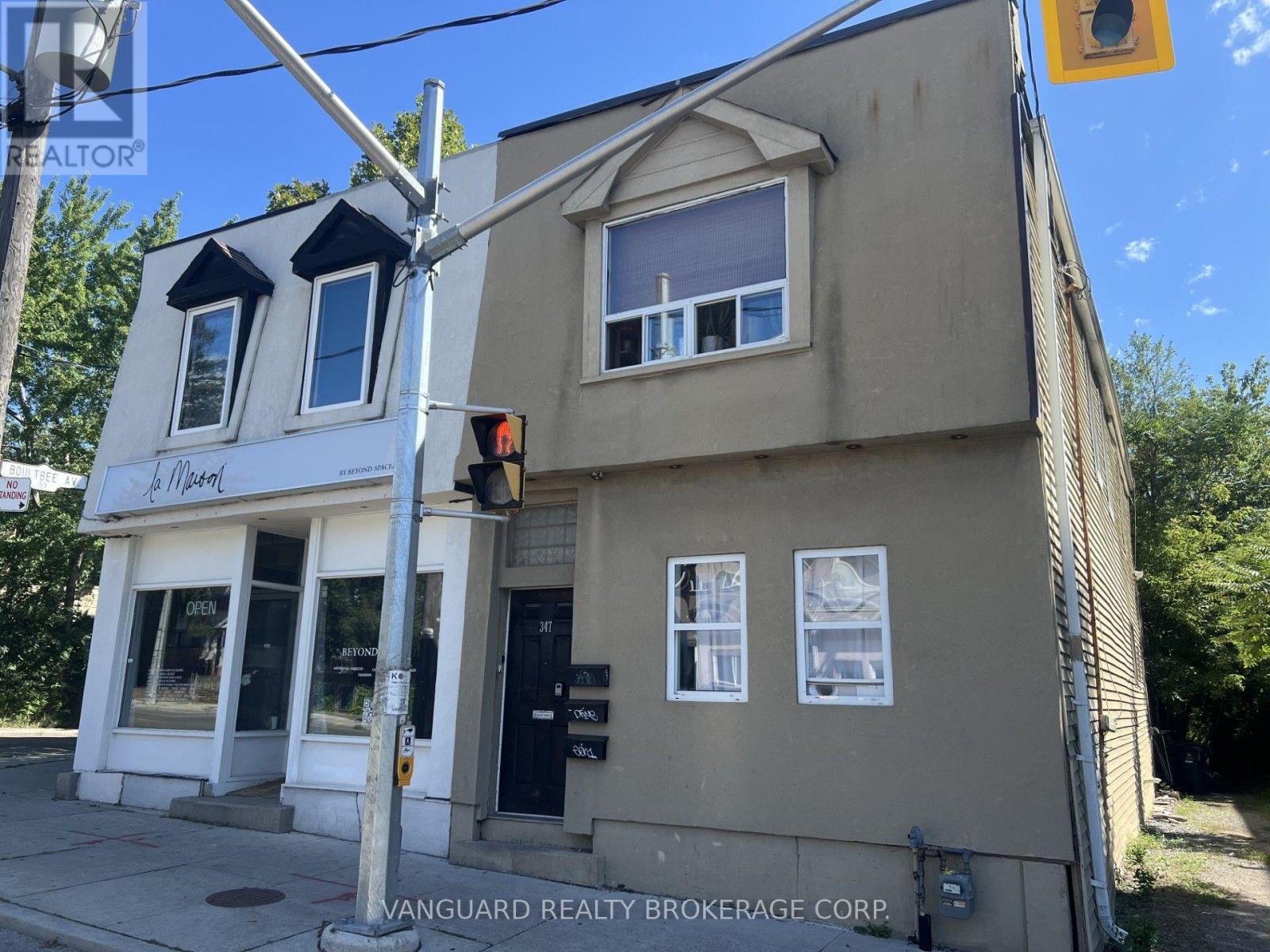 347 & 349 JONES AVENUE
