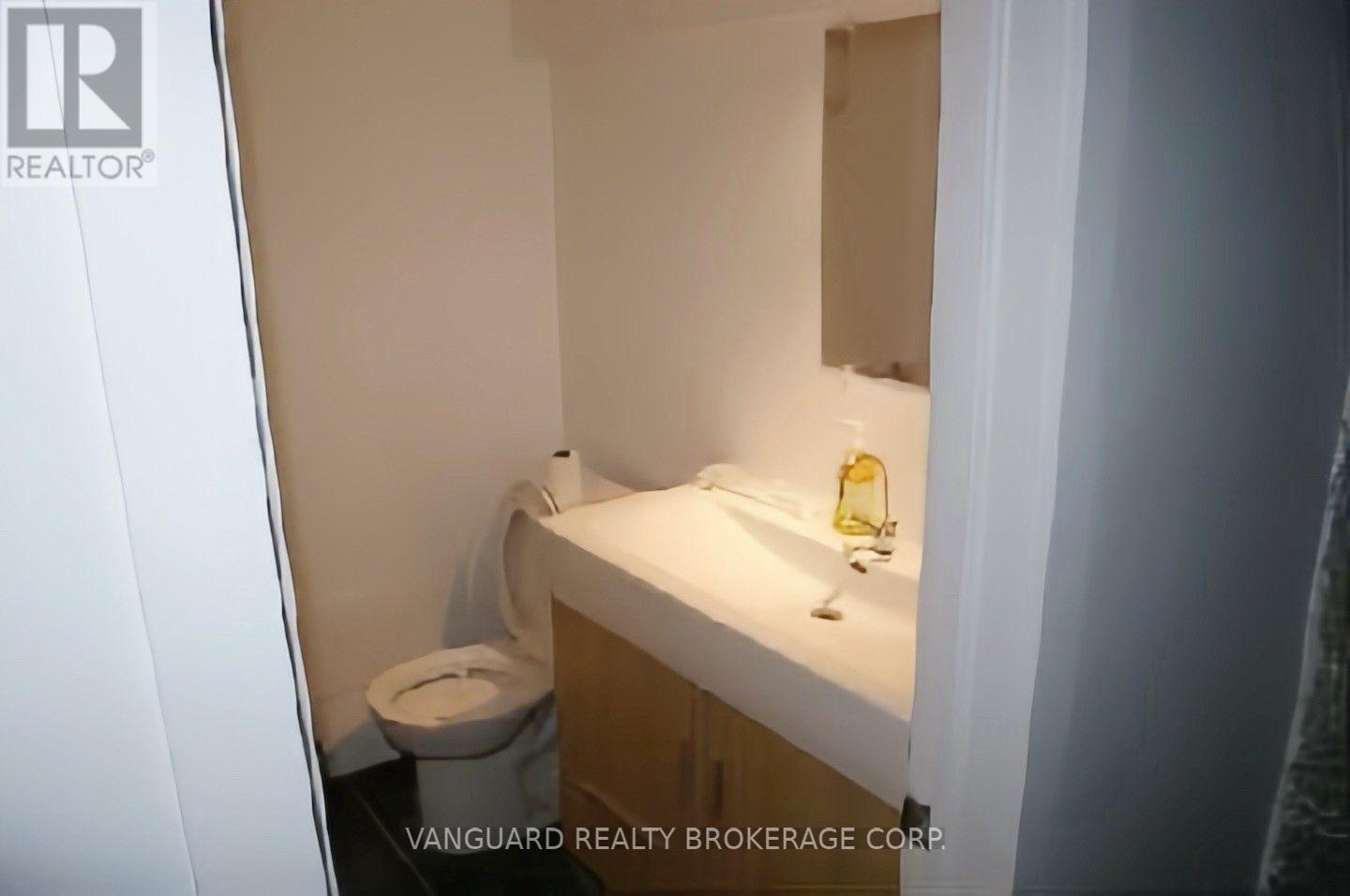 347 & 349 Jones Avenue Property Photo 6