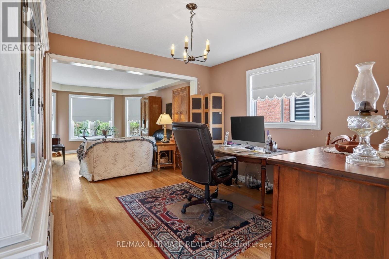 60 Devonridge Crescent Property Photo 10