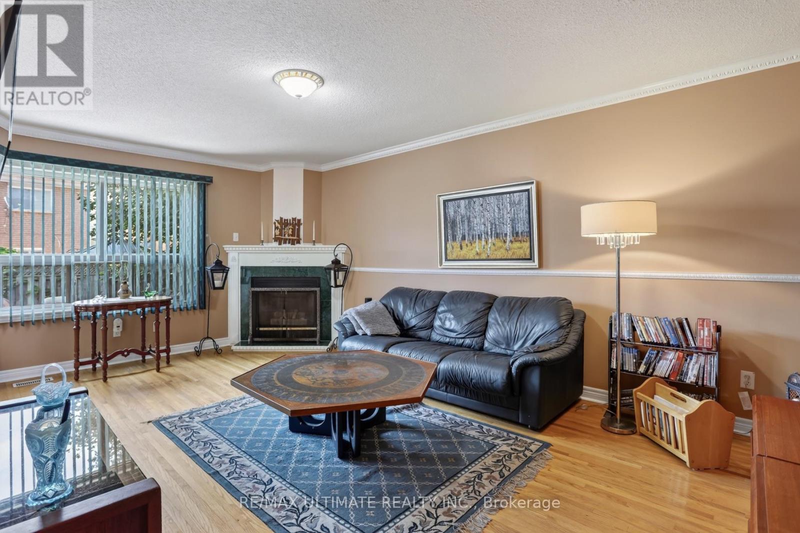 60 Devonridge Crescent Property Photo 12