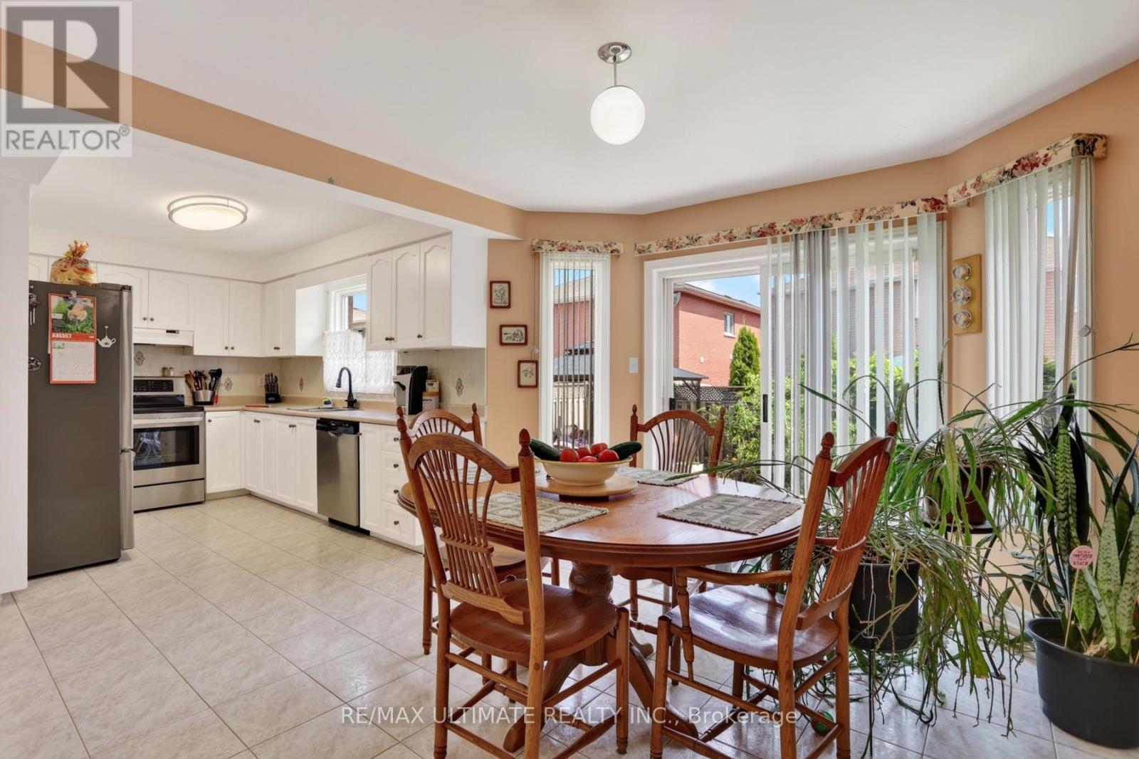 60 Devonridge Crescent Property Photo 15