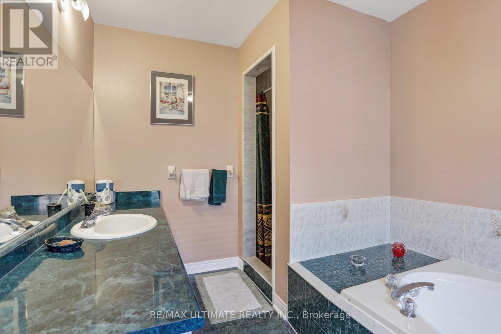 60 Devonridge Crescent Property Photo 24