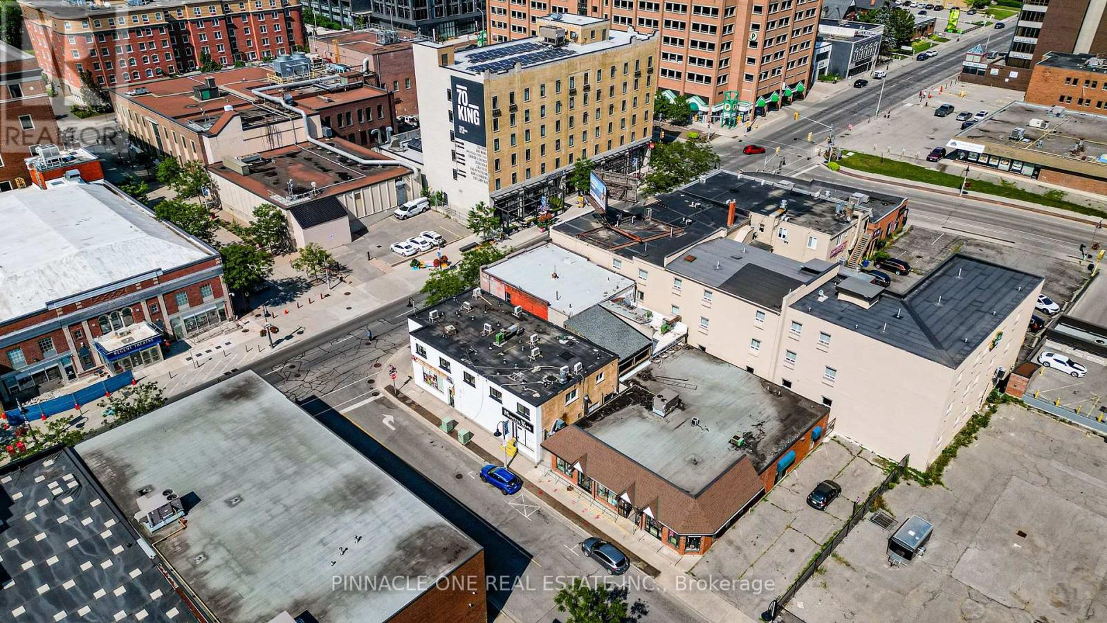 51b King Street E Property Photo 6