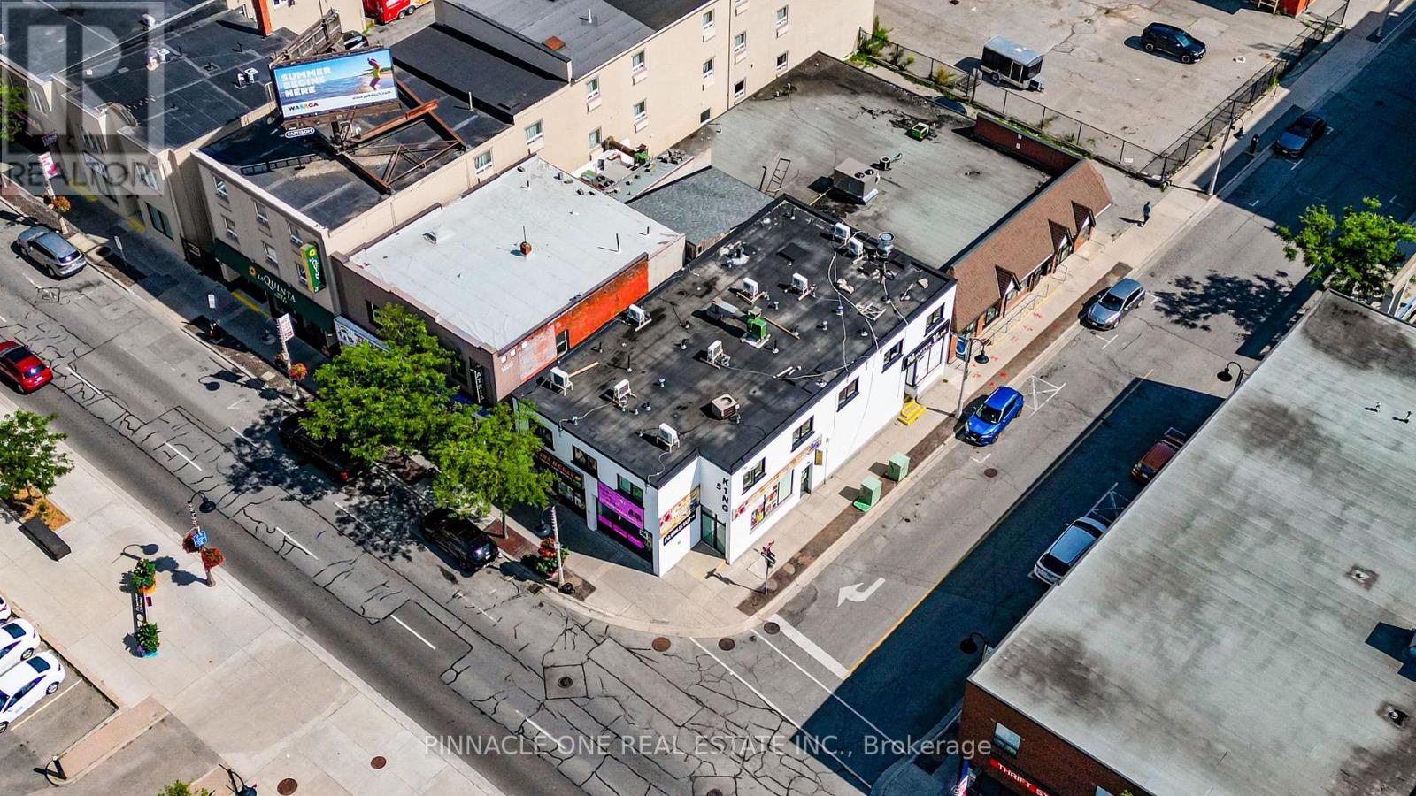 51b King Street E Property Photo 8