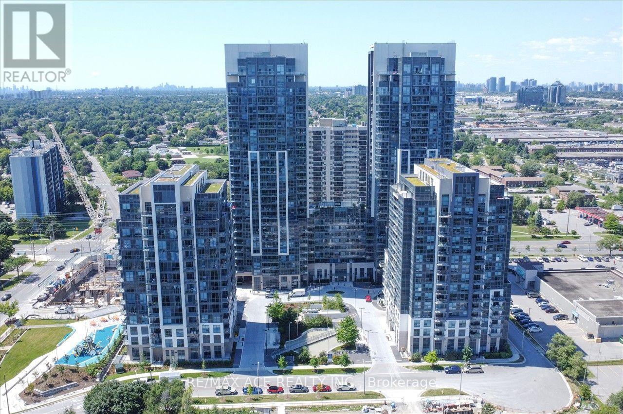 310 - 30 MEADOWGLEN PLACE Property Photo 1